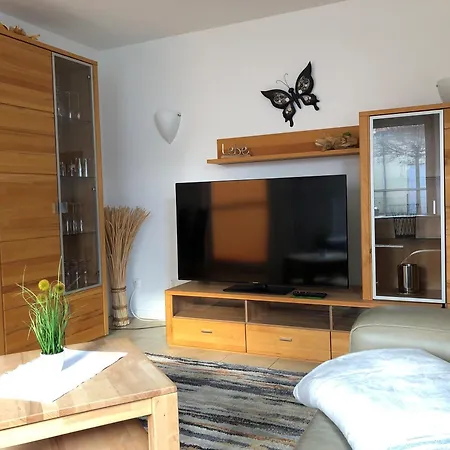 Haus Auenland بيت للعطل